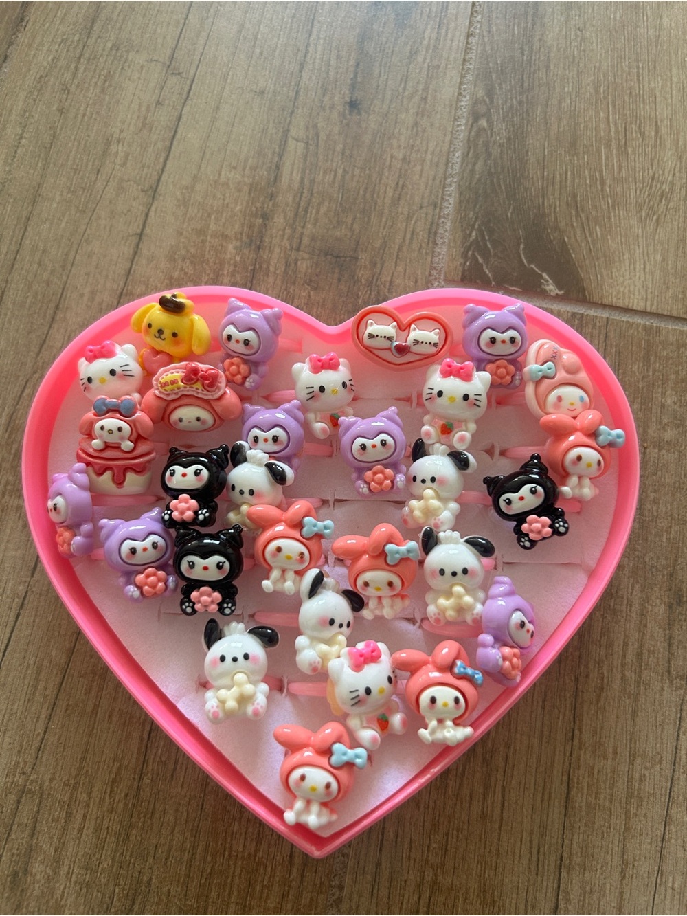 Sanrio characters toy rings  - Hello Kitty & Friends
